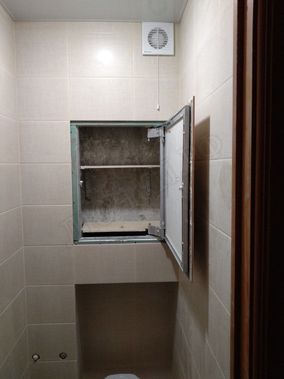 Люк под плитку Нажимной Секрет-Лайт 400*400 Люк под плитку Нажимной Секрет-Лайт 400*400