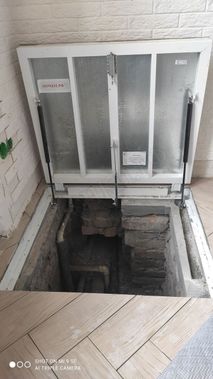 Напольный люк Самоподъемный Невидимка уголок 700*900 Напольный люк Самоподъемный Невидимка уголок 700*900